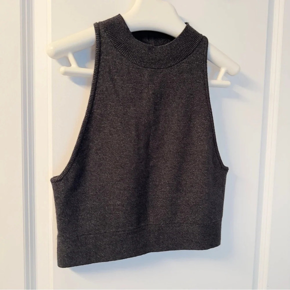 NWT Victoria’s Secret Corset Back Gray  Mock Neck Crop Top size M - Picture 4 of 7